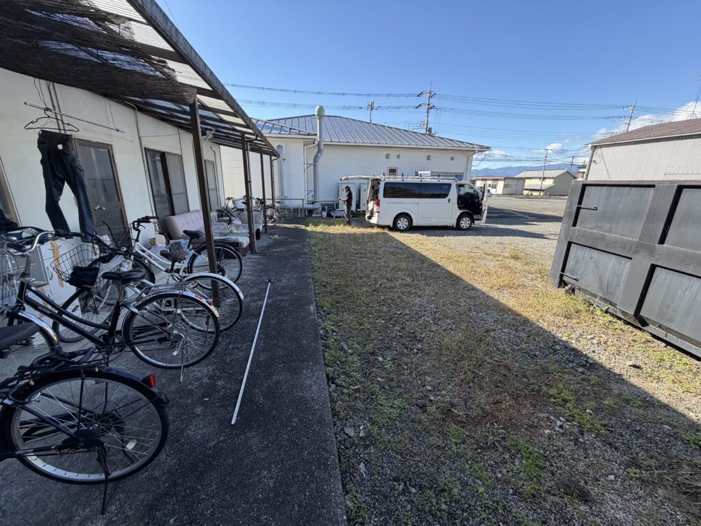 【富士宮市】社員寮にトイレとシャワールーム新設工事！！